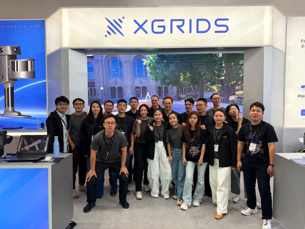 Sunova and XGRIDS team at the INTERGEO 2026 booth
